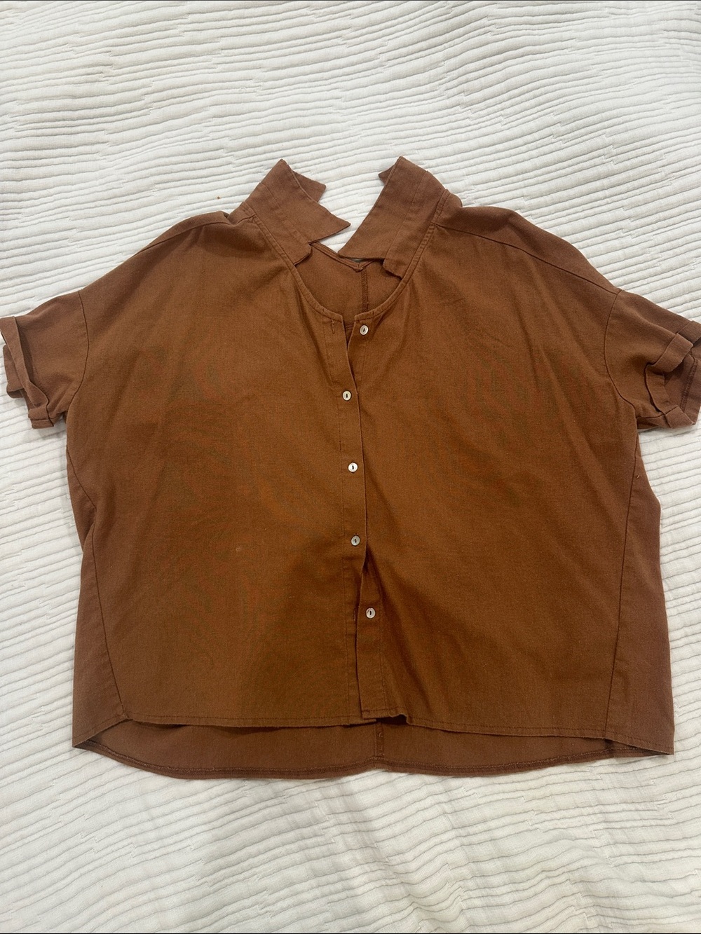 Mod Ref Short-Sleeve Button-Front Top in Brown